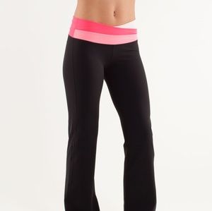 Lululemon Astro Pant Black/ Pink SZ 8